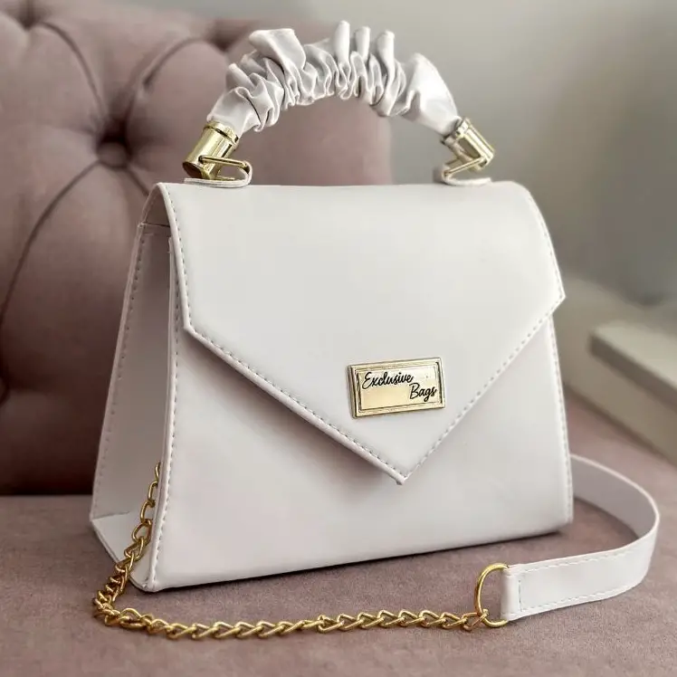 Bolsa Feminina Carla