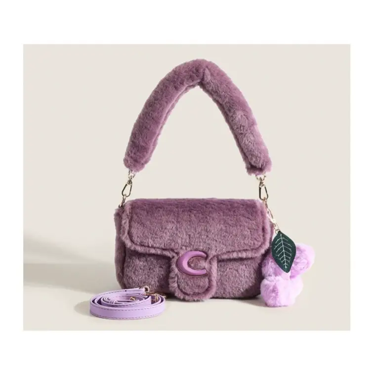 Bolsa Feminina Pelúcia