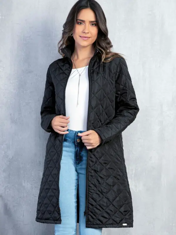 Jaqueta Puffer Feminina Preta Jaqueta Puffer Feminina Preta Alongada com Bolsos: Conforto e Estilo em uma Peça Só