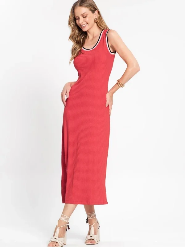 Estilo e Conforto: Rovitex Vestido Midi em Ribana Canelada Vermelho