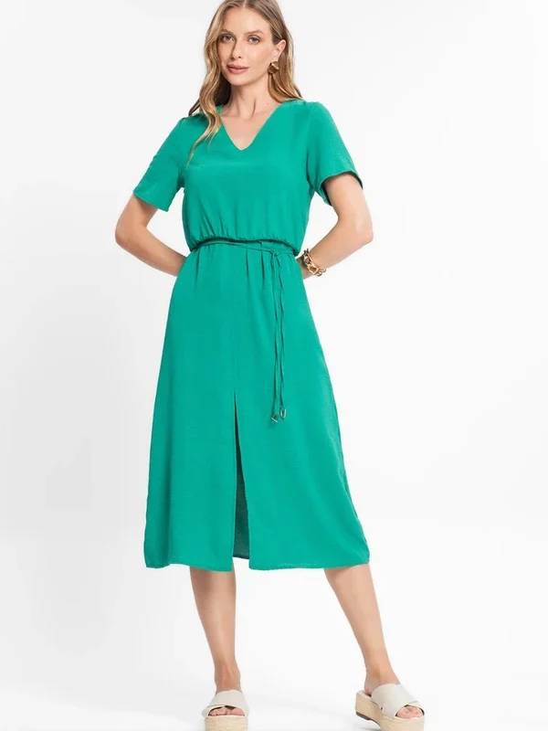 Estilo e Elegância: Meu Review do Vestido Midi Rovitex Verde Estilo e Elegância: Meu Review do Vestido Midi Rovitex Verde