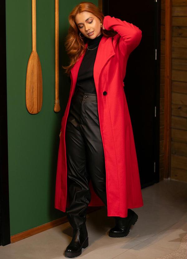 Sobretudo Longo Vermelho com Bolsos