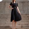 Vestido Plissado Midi Preto