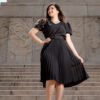 Vestido Plissado Midi Preto