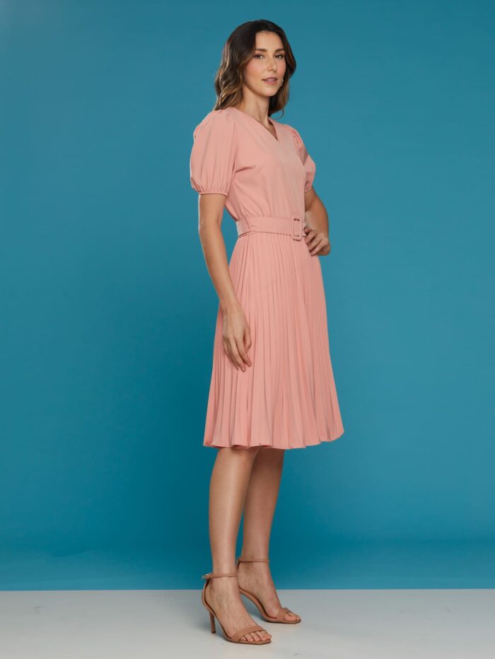 Vestido Plissado Midi Rosa