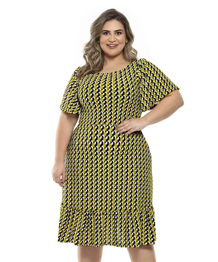 Vestido Plus Size Geométrico