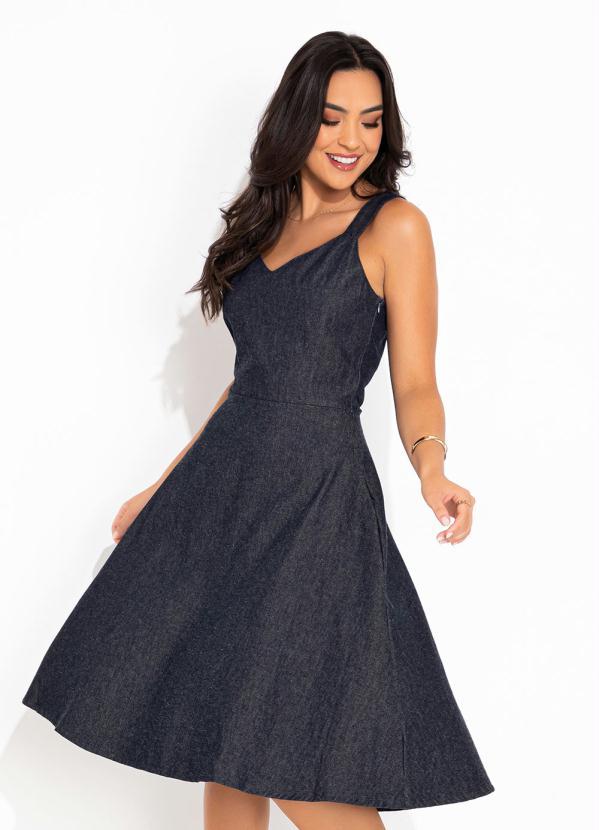 Peças Curingas: O Segredo Dos Looks Práticos E Elegantes Vestido Jeans Com Alças Moda Evangélica