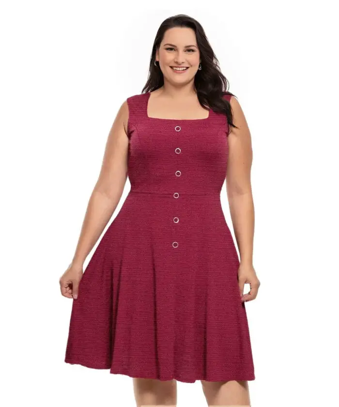 Vestido Plus Size Evasê Ameixa