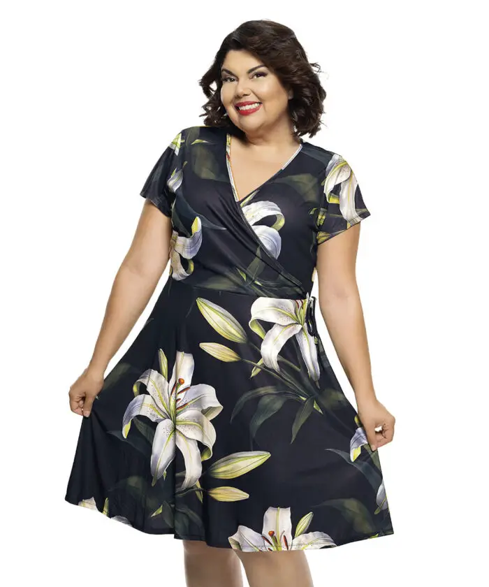 Vestido Plus Size Estampa Floral