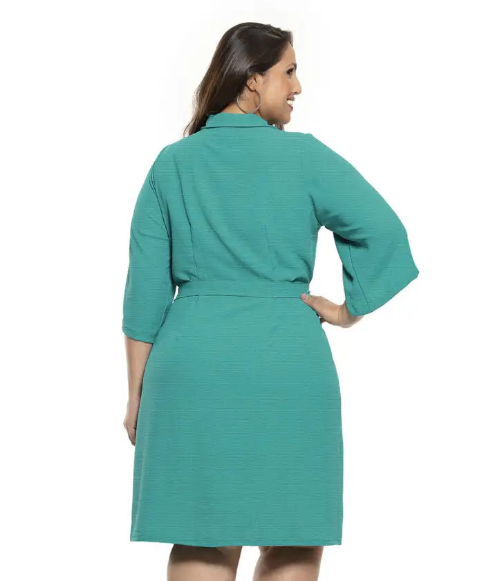 Vestido Plus Size Com Botões
