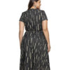 Vestido Plus Size Manga Curta