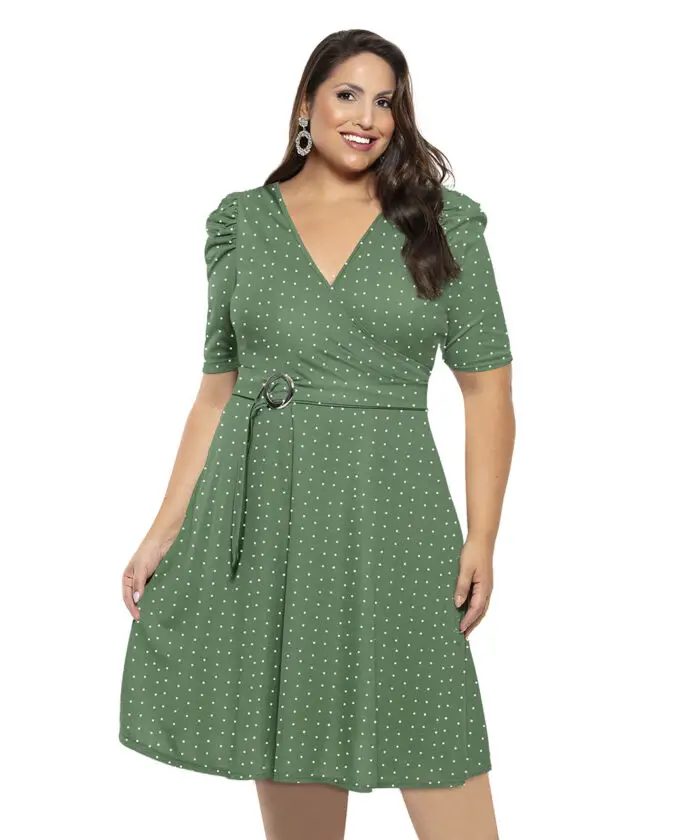 Vestido Plus Size Poá Com Transpasse