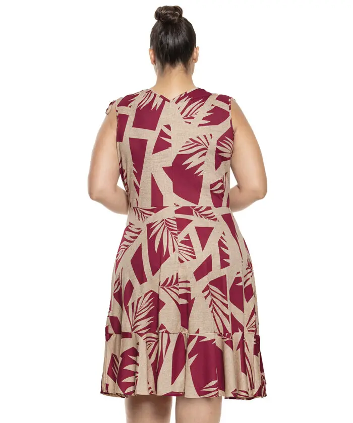 Vestido Plus Size Estampa Folhagens