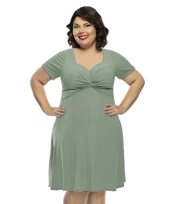 Vestido Plus Size Verde Oliva
