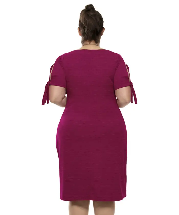 Vestido Plus Size Reto