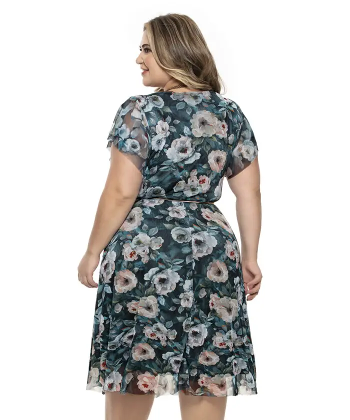 Vestido Plus Size Estampado Midi