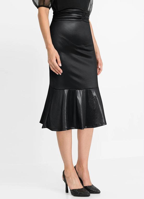 Saia Preta Em Cirrê