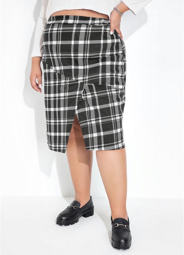 Saia Xadrez Preta Com Fenda Na Frente Plus Size