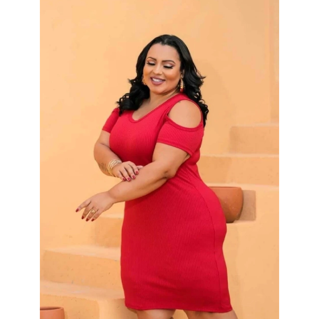 Vestido Vermelho Plus Size Midi