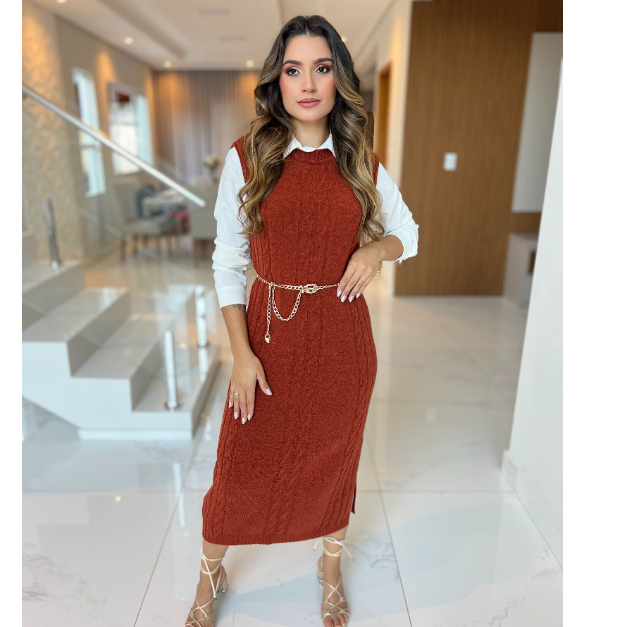 Vestido Feminino Longo De Tricô Mousse Canelado Com Trancas