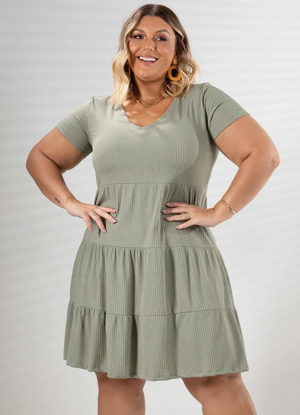 Vestido Verde Com Camadas